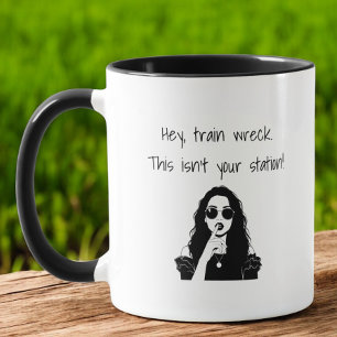 Caneca Atitude Hey, Desastre de Trem Isso Não é Sua Estaç