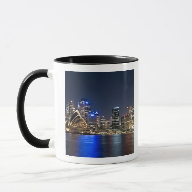 Caneca Austrália, Sydney. Linha do horizonte com Casa da  (Esquerda)