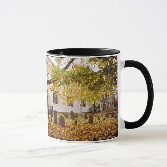 Caneca Autumn Cemetery Mug (Direita)