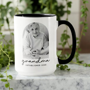 Caneca Avó Fundada em 20XX Foto Moderna Simples