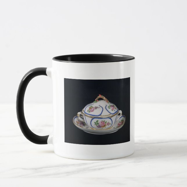 Caneca Bacia de Sevres e placa, 1764 (Esquerda)