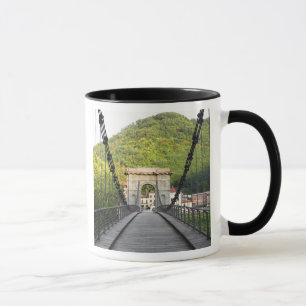 Caneca Bagni di Lucca, Toscana, Itália - Uma ponte antig