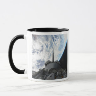 Caneca Baía 2 da carga útil do esforço do vaivém espa
