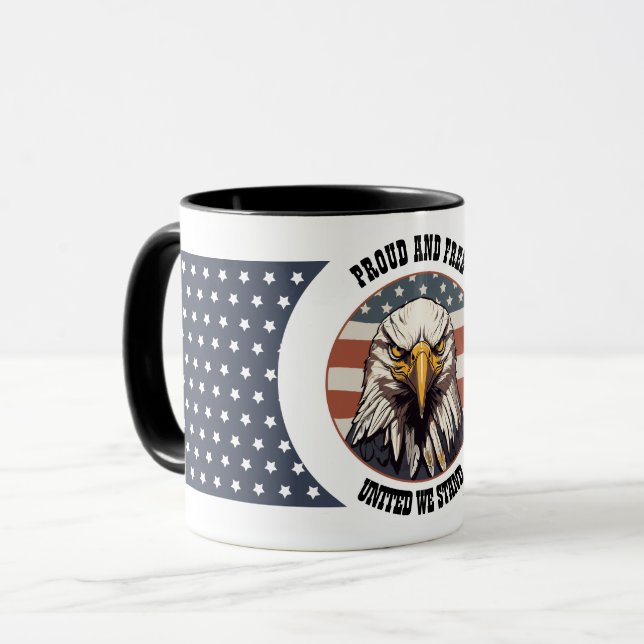 Caneca Bald Eagle Bust com pano de fundo da bandeira amer (Frente Esquerda)