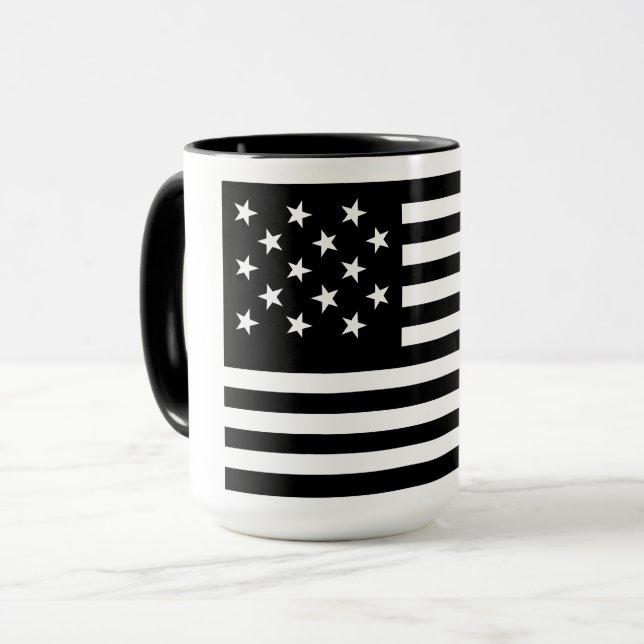 Caneca Bandeira americana preta estrelada e com faixas (Frente Esquerda)