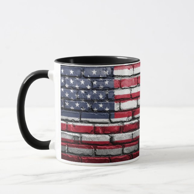 Caneca Bandeira Patriótica Americana no Muro (Esquerda)