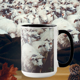 Caneca Bando de ovelhas brancas e pretas