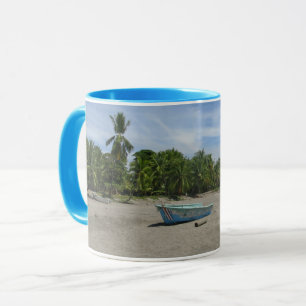Caneca Barco de Pesca na Praia da Costa Rica