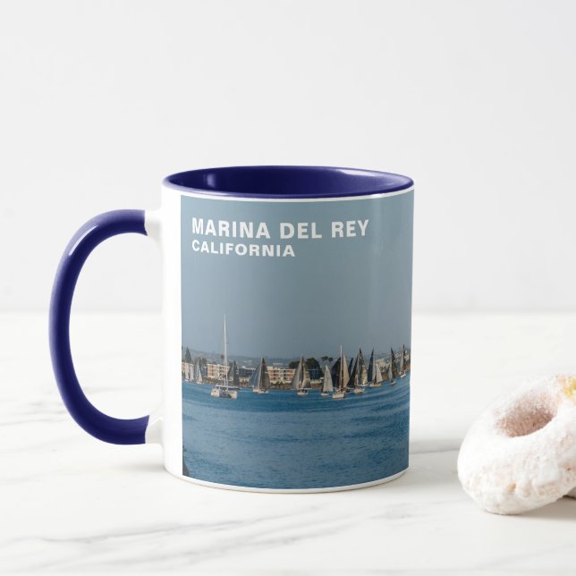 Caneca Barcos à vela na Marina - Marina del Rey, CA (Com Donut)