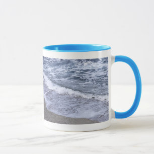 Caneca Beach Waves