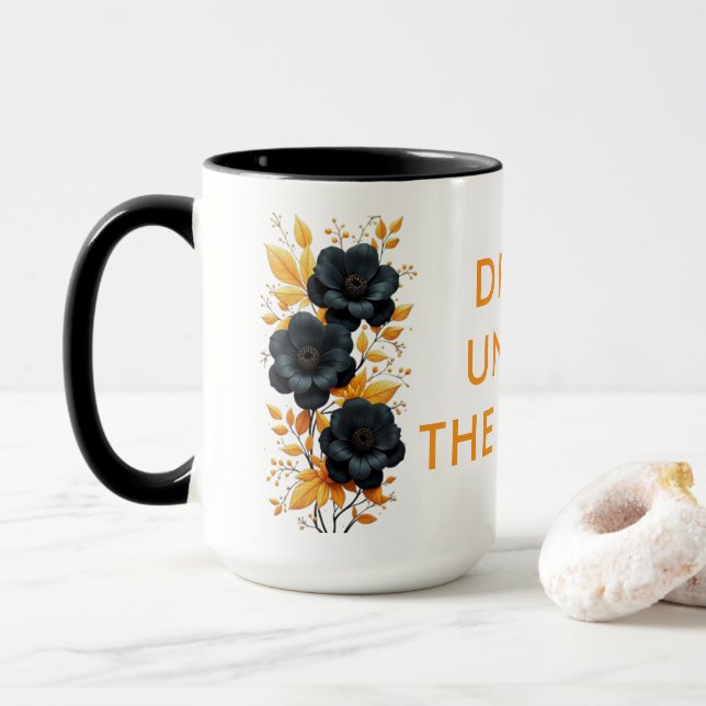 Caneca Beba Sob as Estrelas Combo Floral com Texto Person (Com Donut)