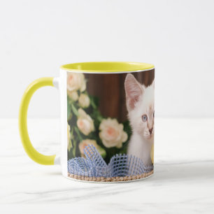 Caneca Bebês Mais Pobres Rosas de Kitten e Amarelo
