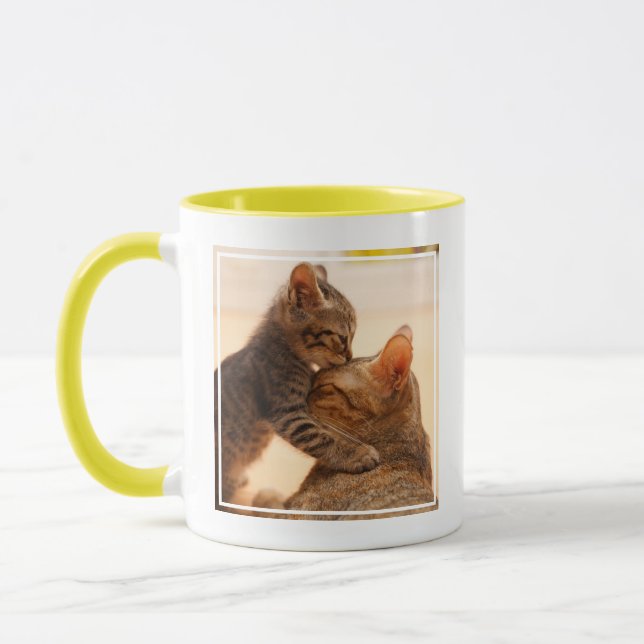 Caneca Bebês Mais Pobres | Tabby Kitten Kiss (Esquerda)
