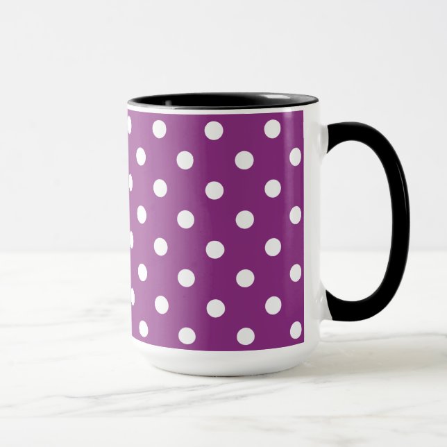 Caneca Bela Cor de Amora Preta Com Pontos Brancos (Direita)
