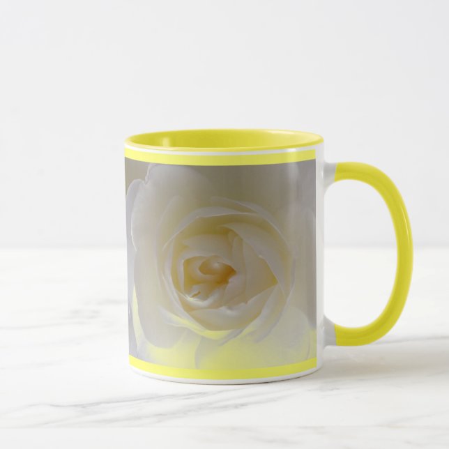 Caneca Bela Rosa de Café de Rosas Brancas (Direita)