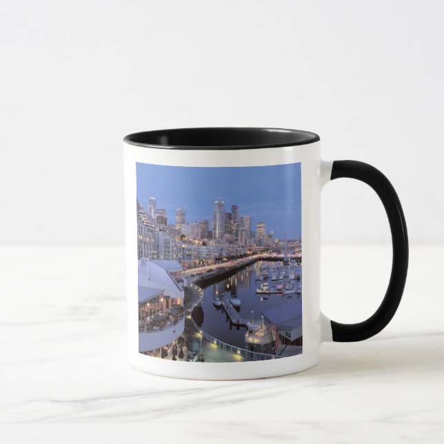 Caneca Bell Harbor em Seattle, Washington. (Direita)