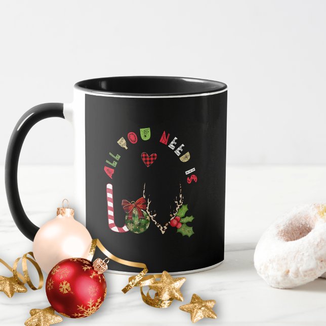 Caneca Bestial Elegante Tudo Que Você Precisa É Amor No N (Criador carregado)