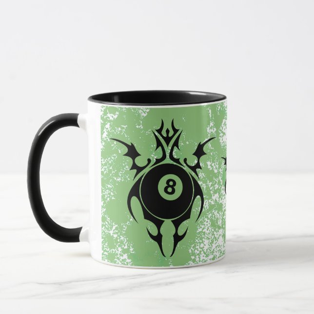 Caneca bilhar, tribal. (Esquerda)