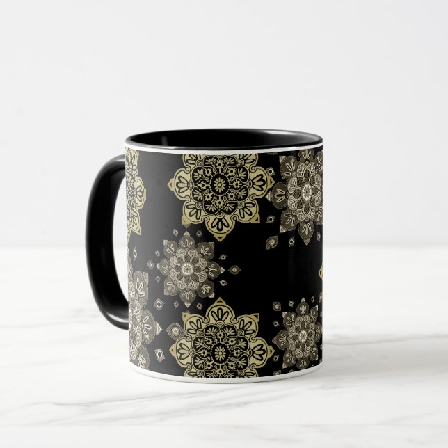 Caneca Black Mug com medalhões de ouro (Frente Esquerda)