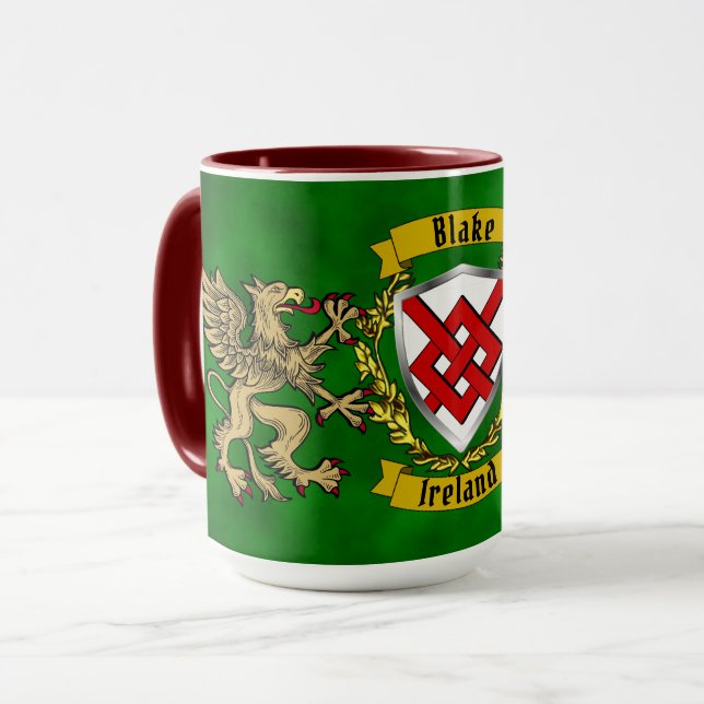 Caneca Blake Irish Shield & Griffins Personalizados (Frente Esquerda)
