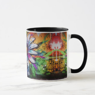 Caneca Blooms Urbanos - Grafite e Fusão Floral