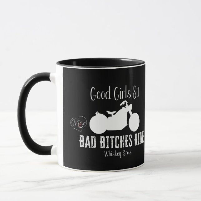 Caneca Boas Meninas Sentam A Gritty Truth Mug em preto (Esquerda)