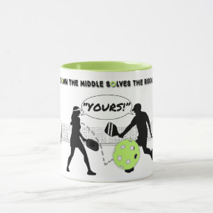 Caneca Bola de seleção: No meio resolve o enigma