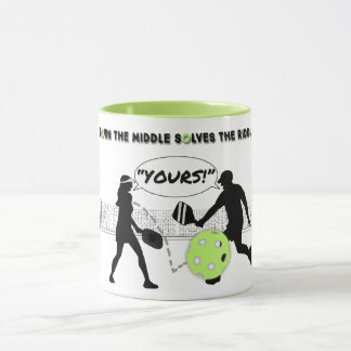 Caneca Bola de seleção: No meio resolve o enigma