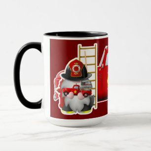 Caneca Bombeiro Gnomo com Pequeno Caminhão Vermelho