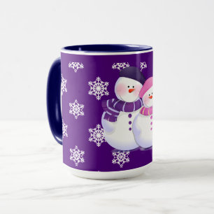 Caneca bonita do casal do boneco de neve
