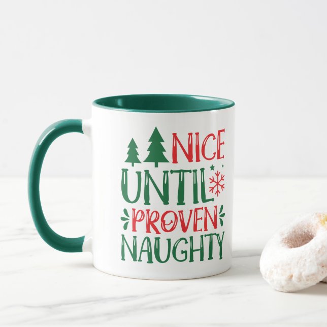 Caneca Bonito até o Natal Malvado Comprovado (Com Donut)