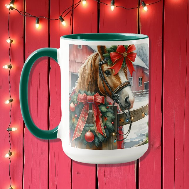 Caneca Bonito Cavalo Marrom no Natal Arco Vermelho (Criador carregado)