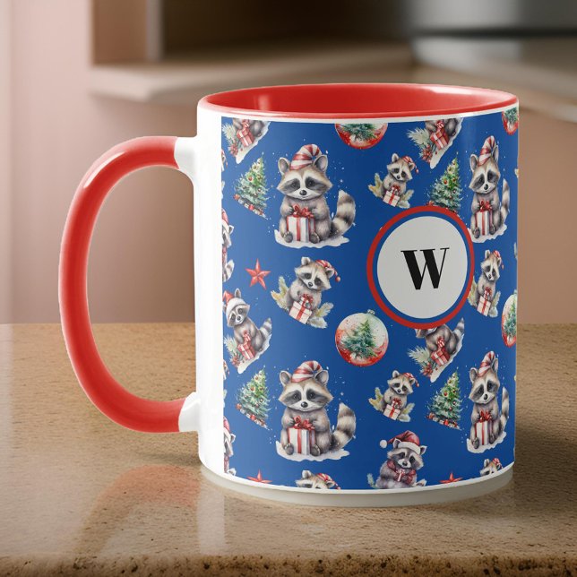 Caneca Bonitos guaxinins de Natal com presentes em Árvore (Criador carregado)