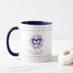 Caneca Borboleta-branca na margarida-rosa Adicione seu no