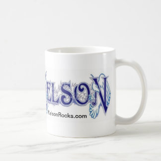 Caneca branca clássica de NELSON