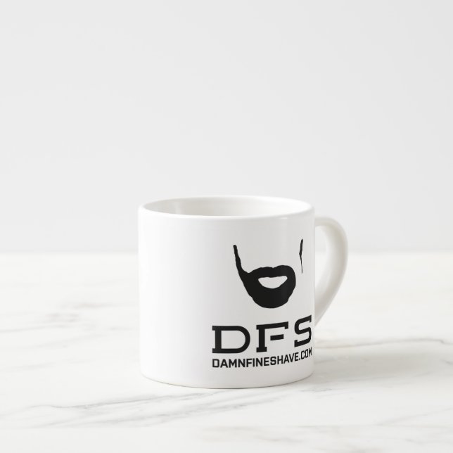 Caneca branca do café de DFS (Frente Esquerda)