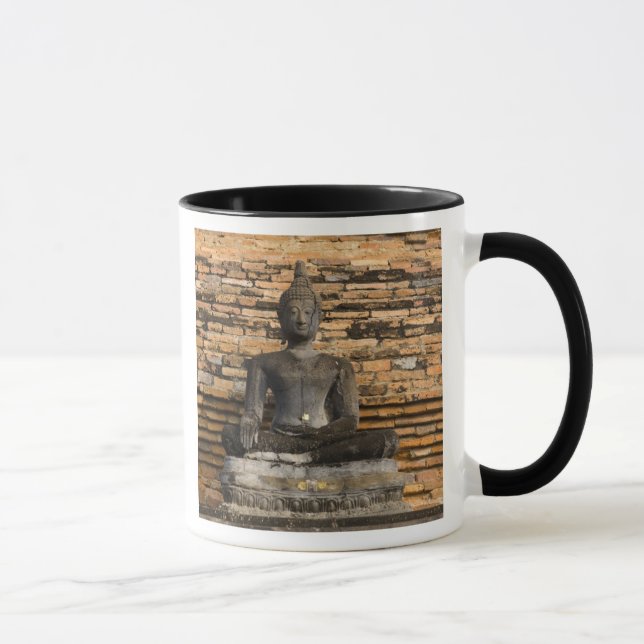 Caneca Buda em Wat Mahathat. (Direita)