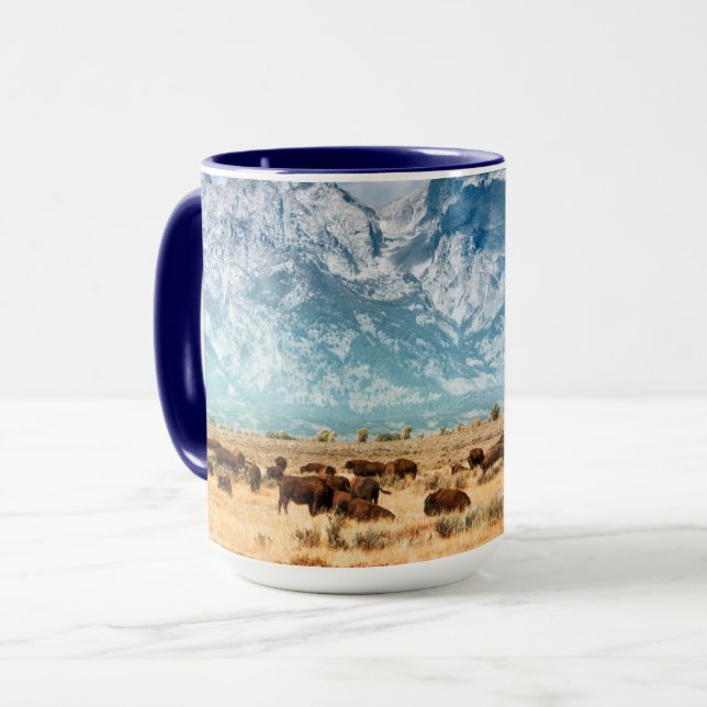 Caneca Buffalo Abaixo das Montanhas Grand Teton (Frente Esquerda)