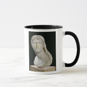 Caneca Busto de Cleopatra II ou suas filhas