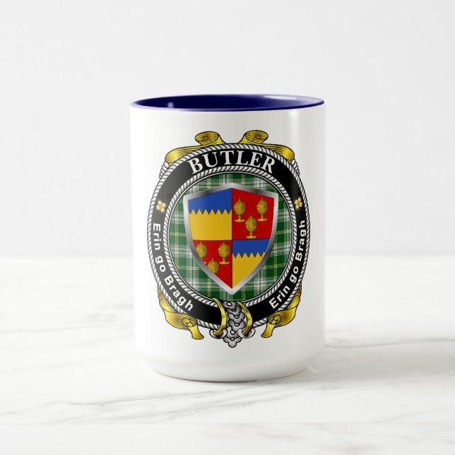 Caneca Butler Irish Shield Crachá Personalizado (Centro)