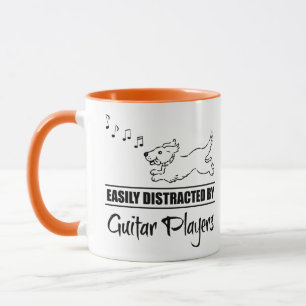 Caneca Cachorro em Execução facilmente distraído por guit