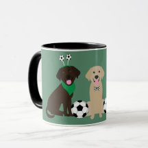 Cães Labrador Retriever Jogando Futebol