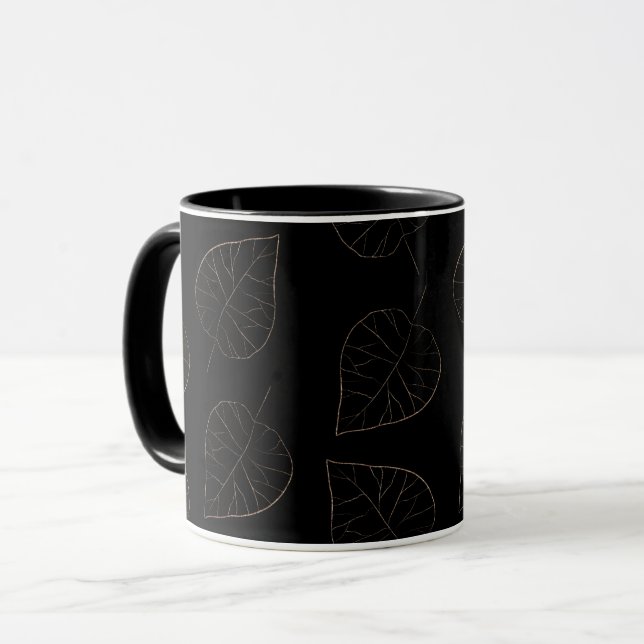 Caneca Café com padrão de folha preta e dourada (Frente Esquerda)