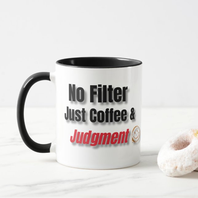 Caneca Café e Julgamento Mug - Presente Engraçado (Com Donut)