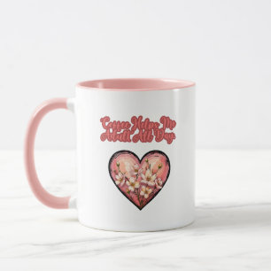 Caneca Café Me Ajuda a Ser Adulto o Dia Todo, Mãe Engraça