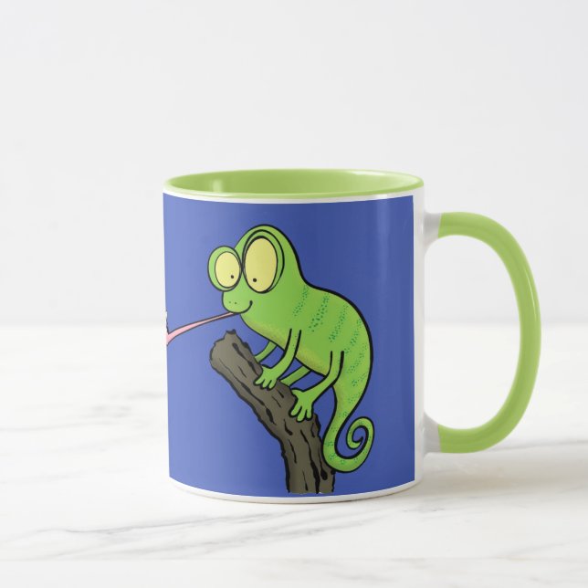 Caneca Camaleão bonito pegando um desenho de inseto (Direita)