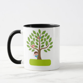 Caneca Camiseta com Árvore Fofa com Crianças e Pássaros
