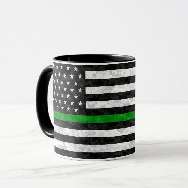 Caneca Camo de linha verde fina (Frente Esquerda)