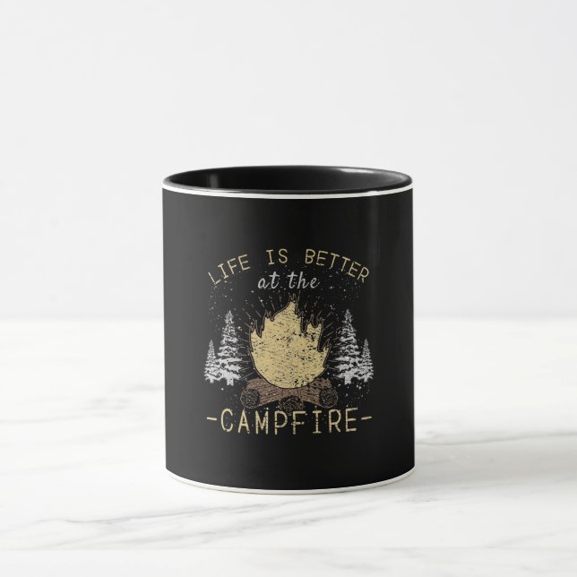 Caneca Campfire - A Vida É Melhor Pelo Fogo (Centro)