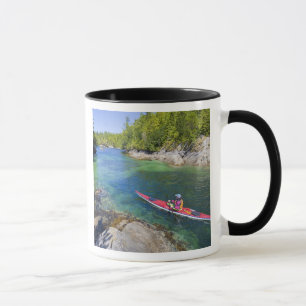 Caneca Canadá, Colúmbia Britânica, Ilha de Vancouver. Mar